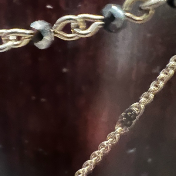 Chloe Isabel 7 way convertible Multi-Layered Necklace blue - Picture 3 of 10